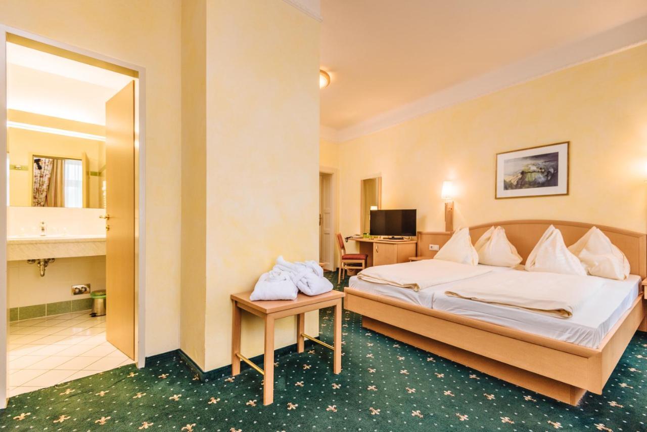 Hotel Drei Hasen ماريازيل المظهر الخارجي الصورة