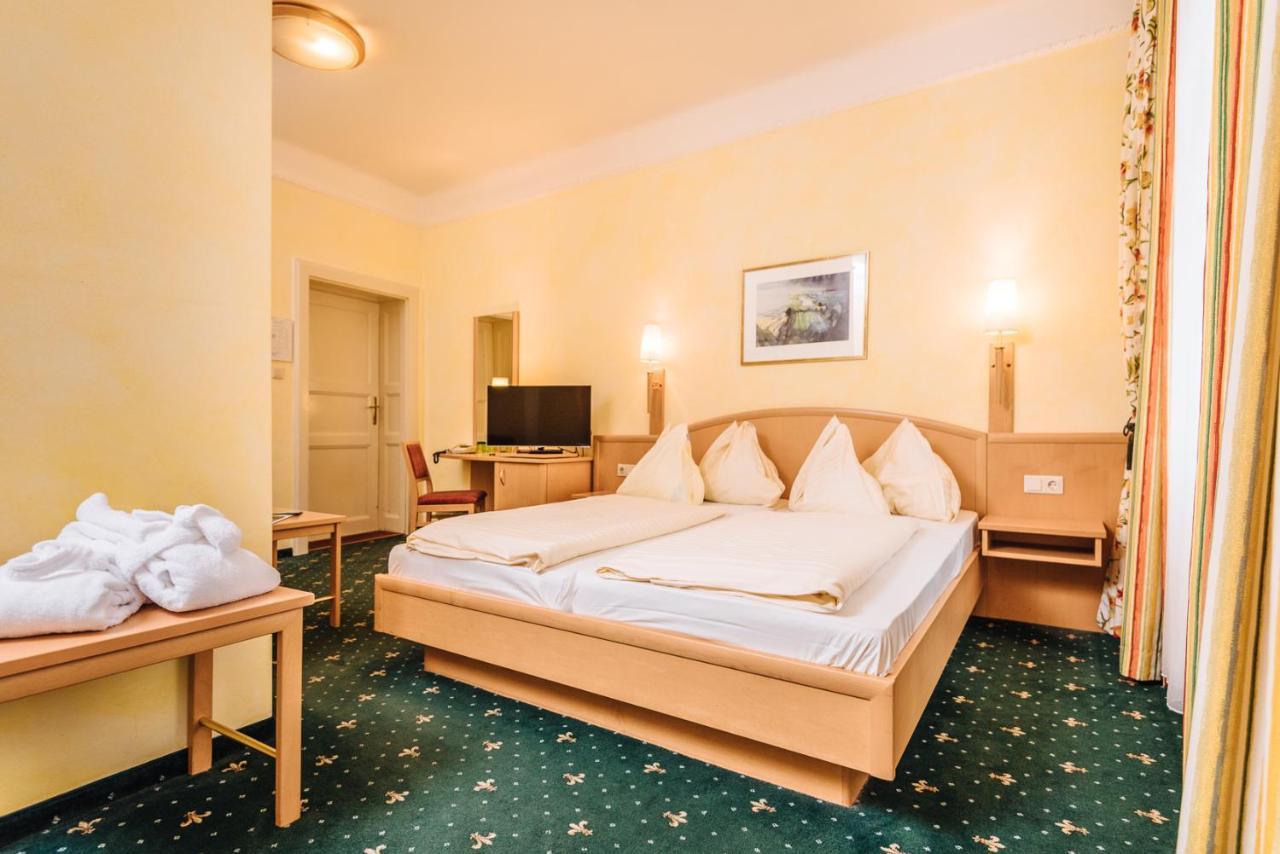Hotel Drei Hasen ماريازيل المظهر الخارجي الصورة