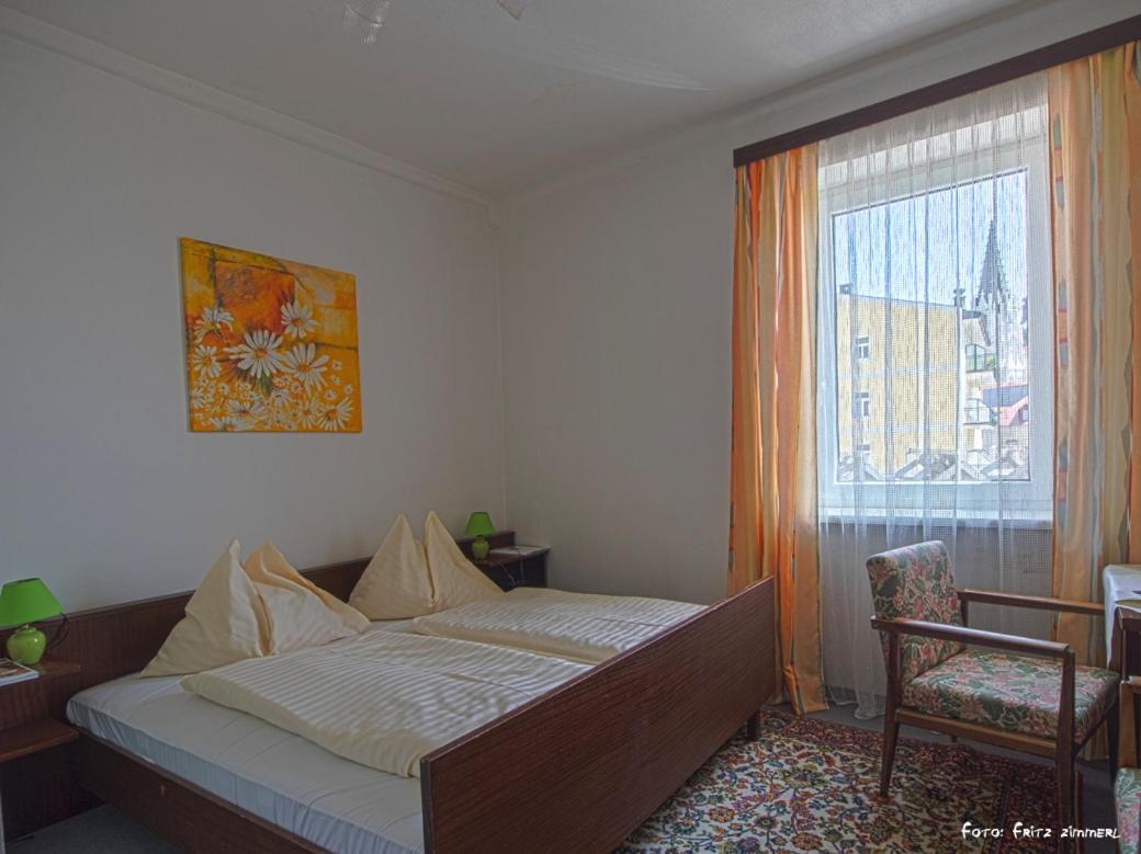 Hotel Drei Hasen ماريازيل الغرفة الصورة
