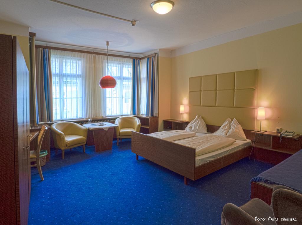 Hotel Drei Hasen ماريازيل المظهر الخارجي الصورة